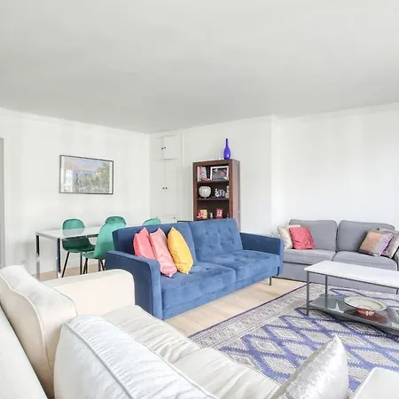 Appartamento - Auteuil - 70m2, Balconies, Sun, Renovated - Fits 5 Parigi